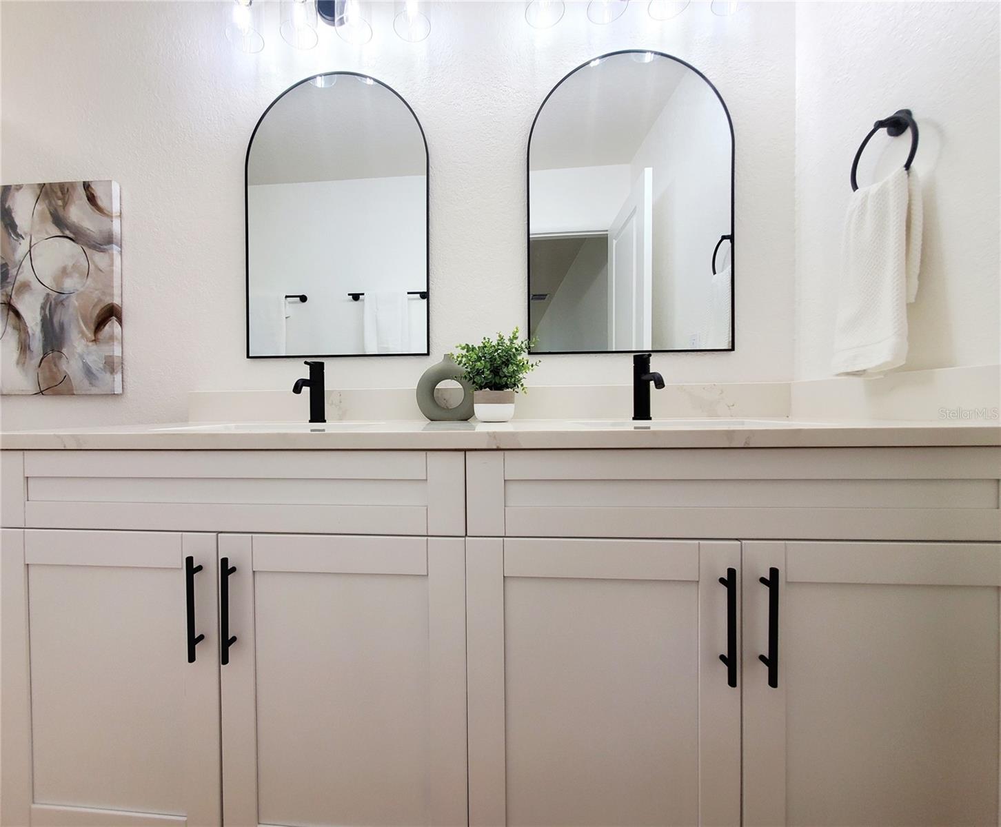 Image 28 of 54 For 835 Anchorage Lane