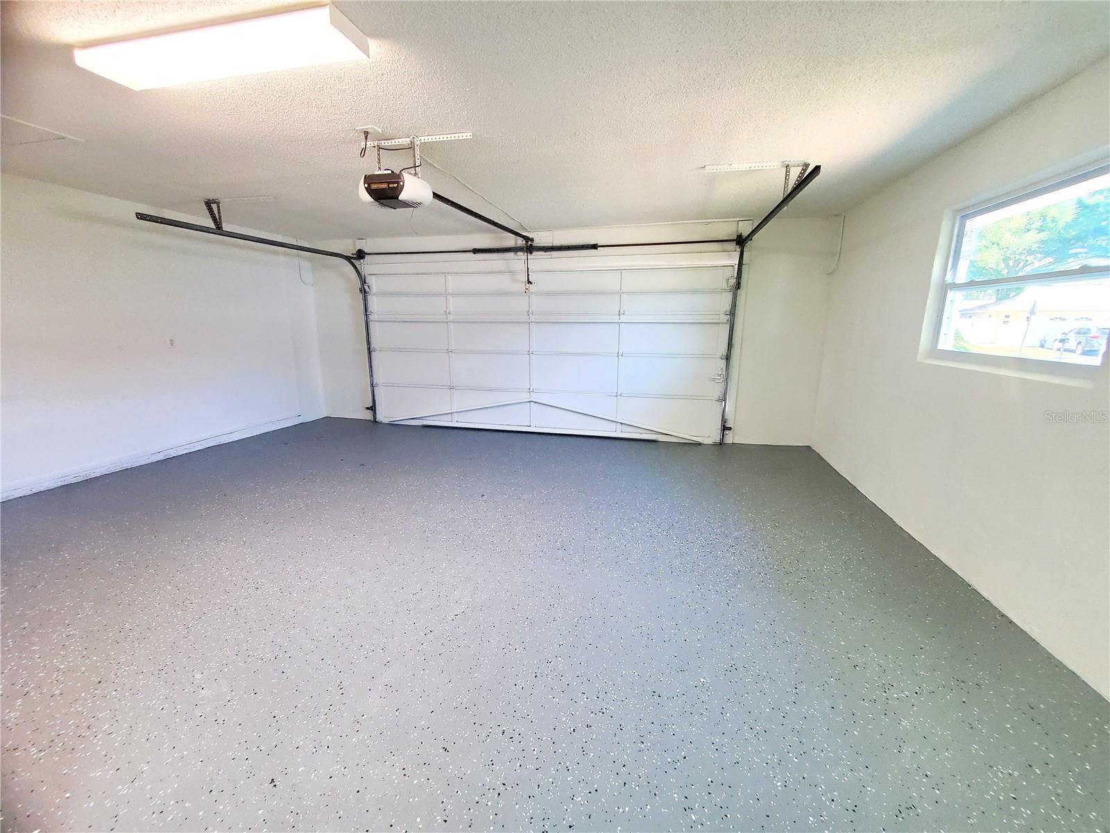 Image 42 of 54 For 835 Anchorage Lane