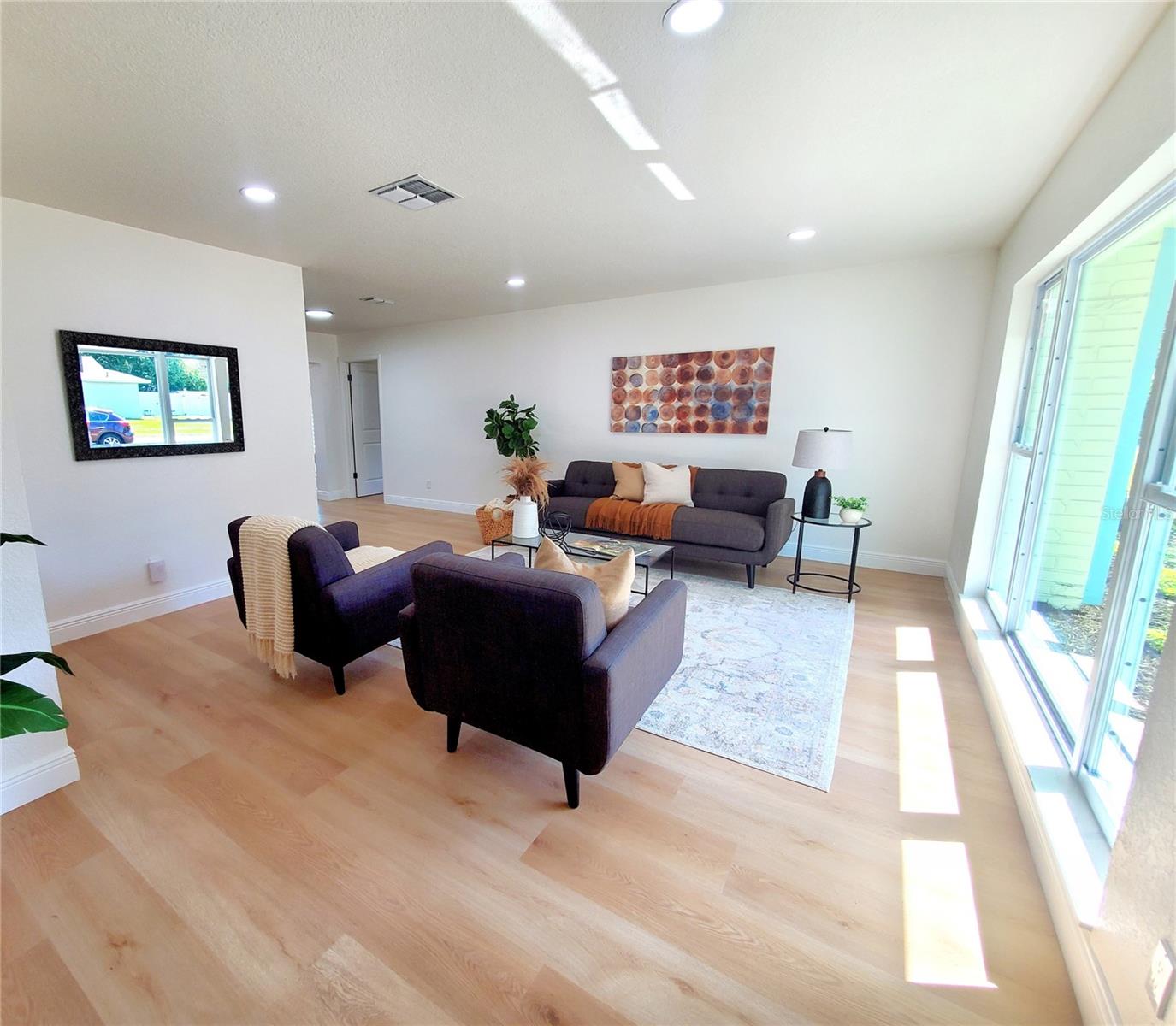 Image 7 of 54 For 835 Anchorage Lane