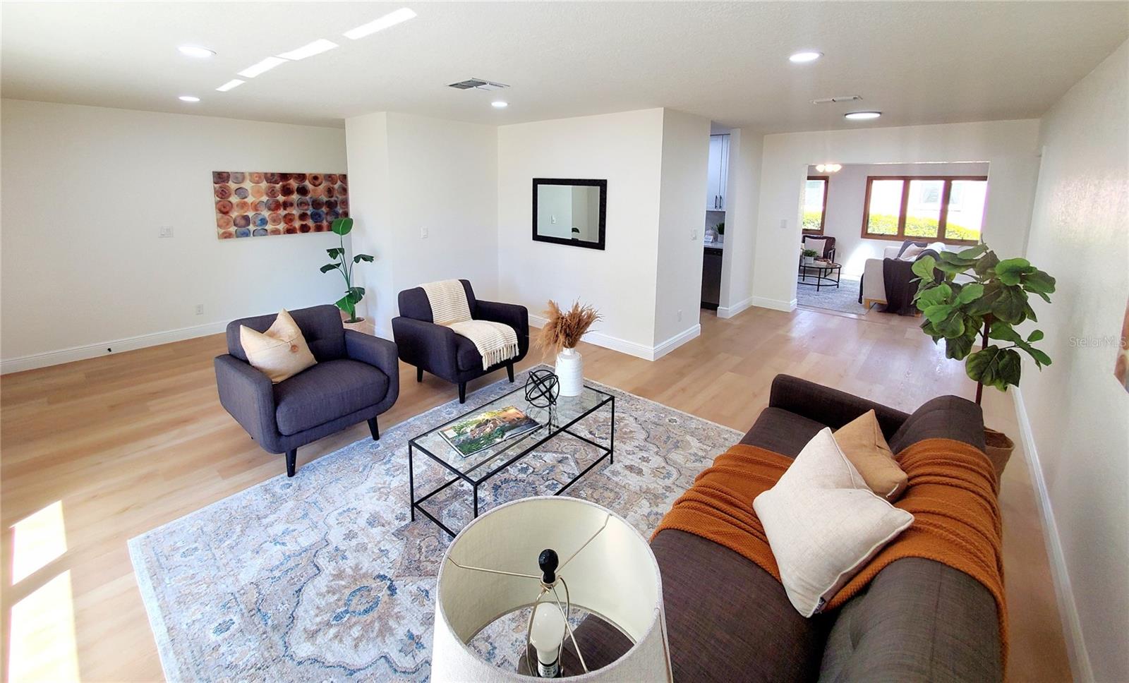 Image 9 of 54 For 835 Anchorage Lane