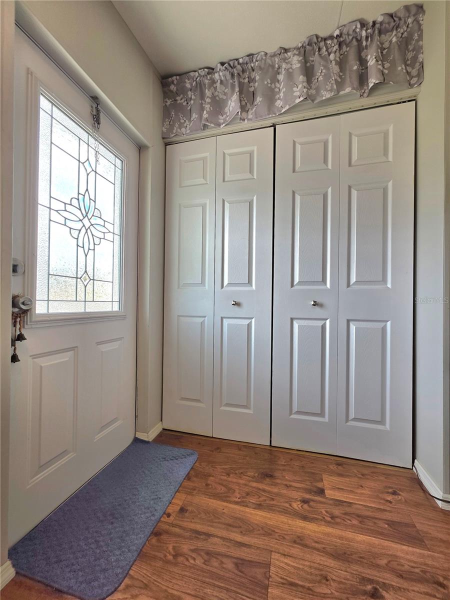 Image 13 of 72 For 36743 Tara Avenue