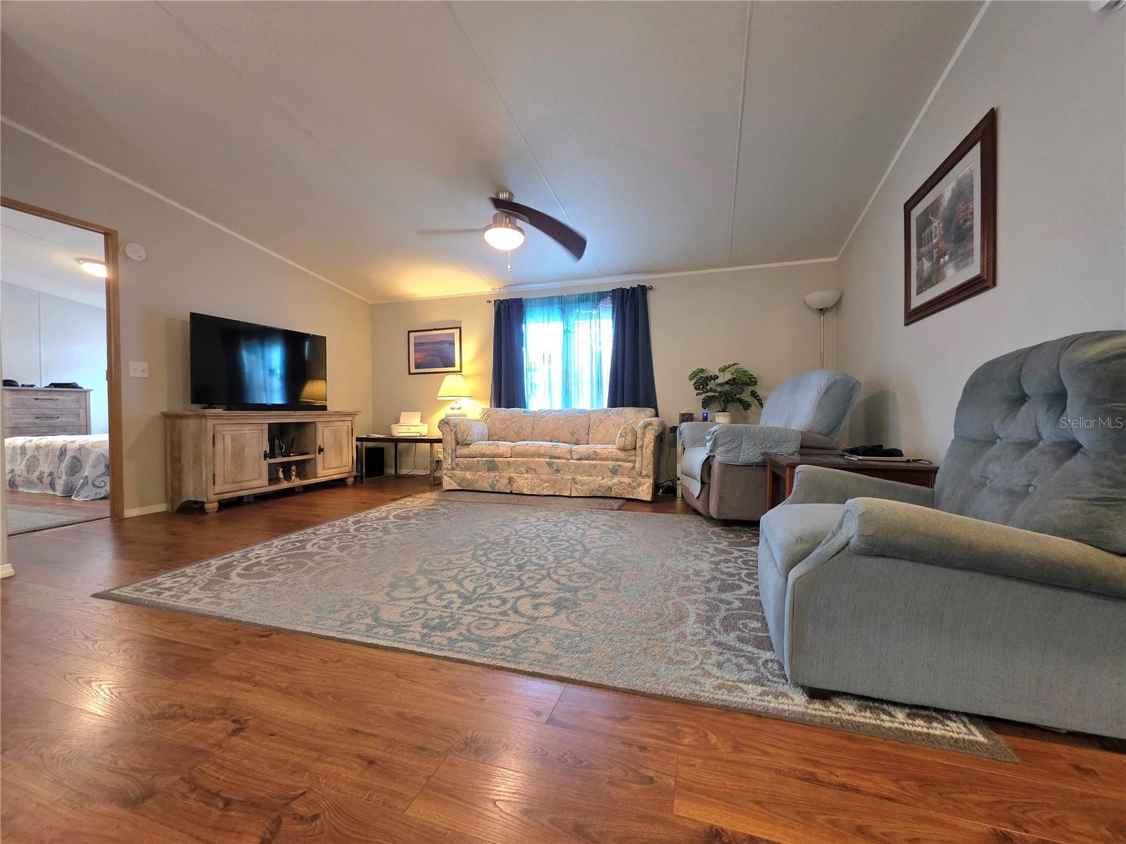 Image 21 of 72 For 36743 Tara Avenue