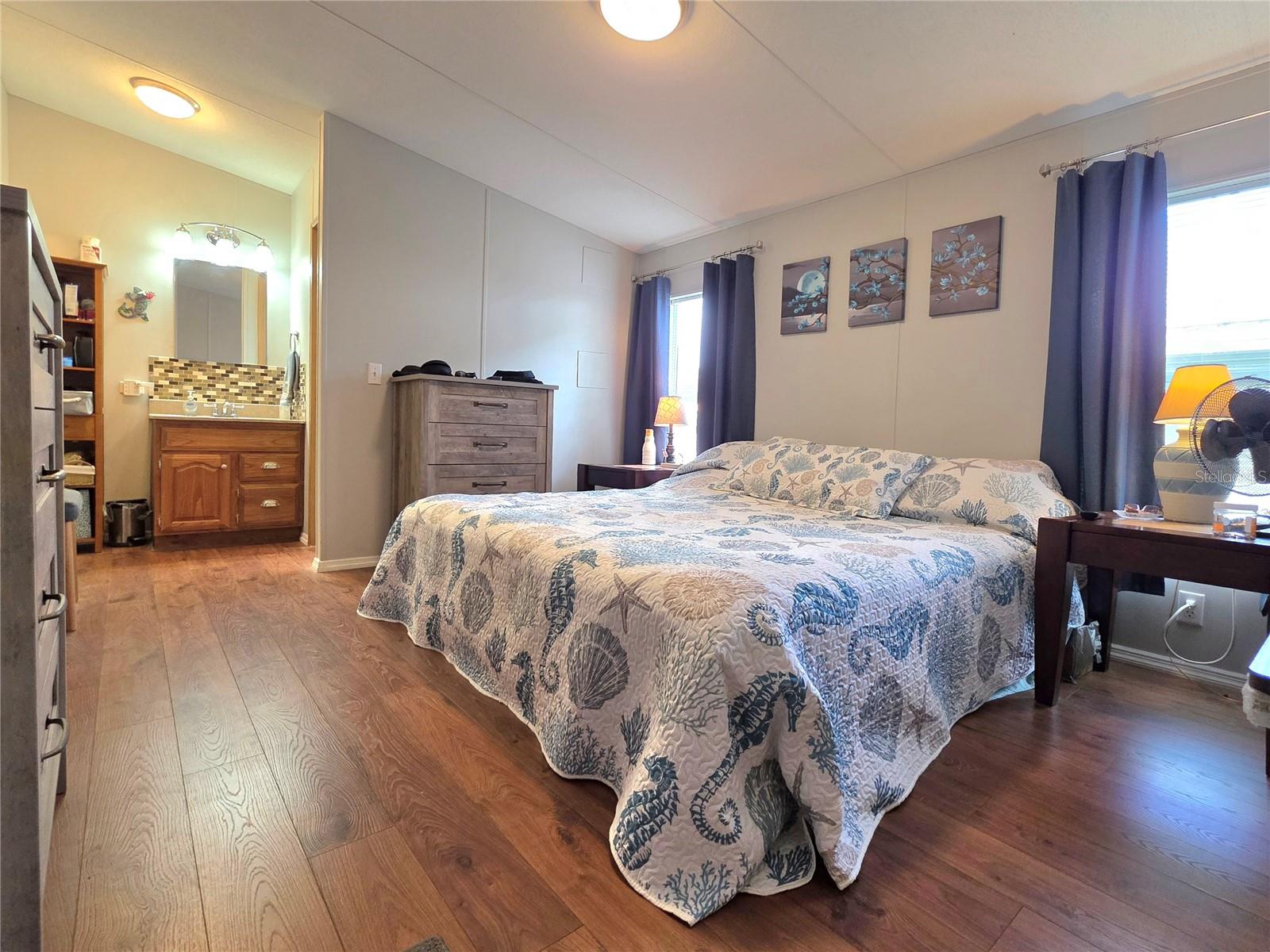 Image 23 of 72 For 36743 Tara Avenue