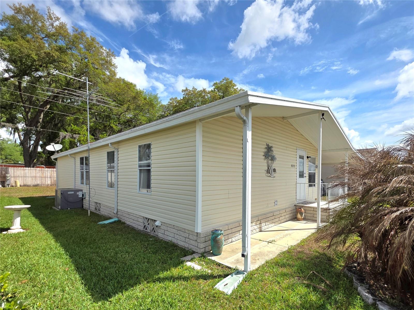 Image 8 of 72 For 36743 Tara Avenue