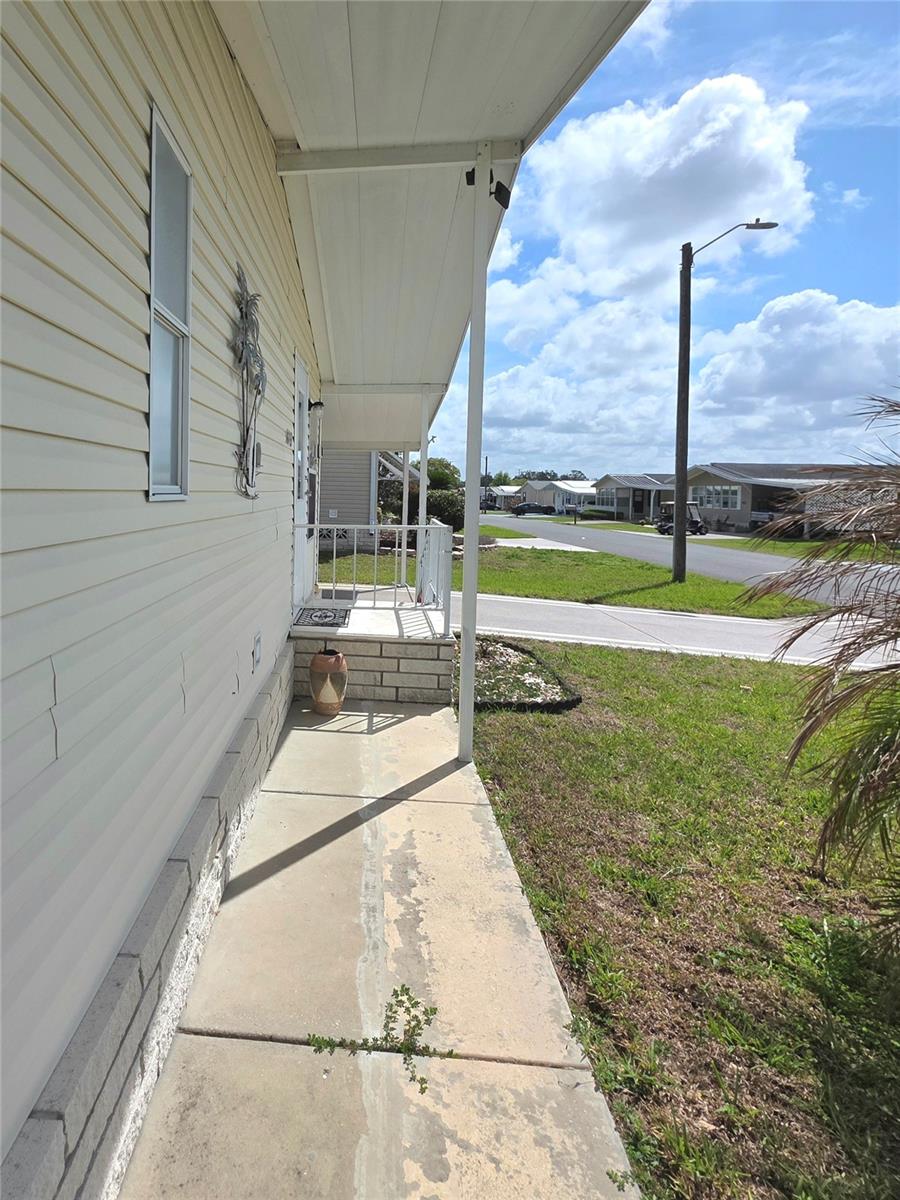 Image 9 of 72 For 36743 Tara Avenue