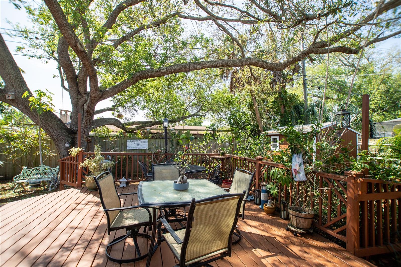 Image 18 of 21 For 989 8th Avenue Ne