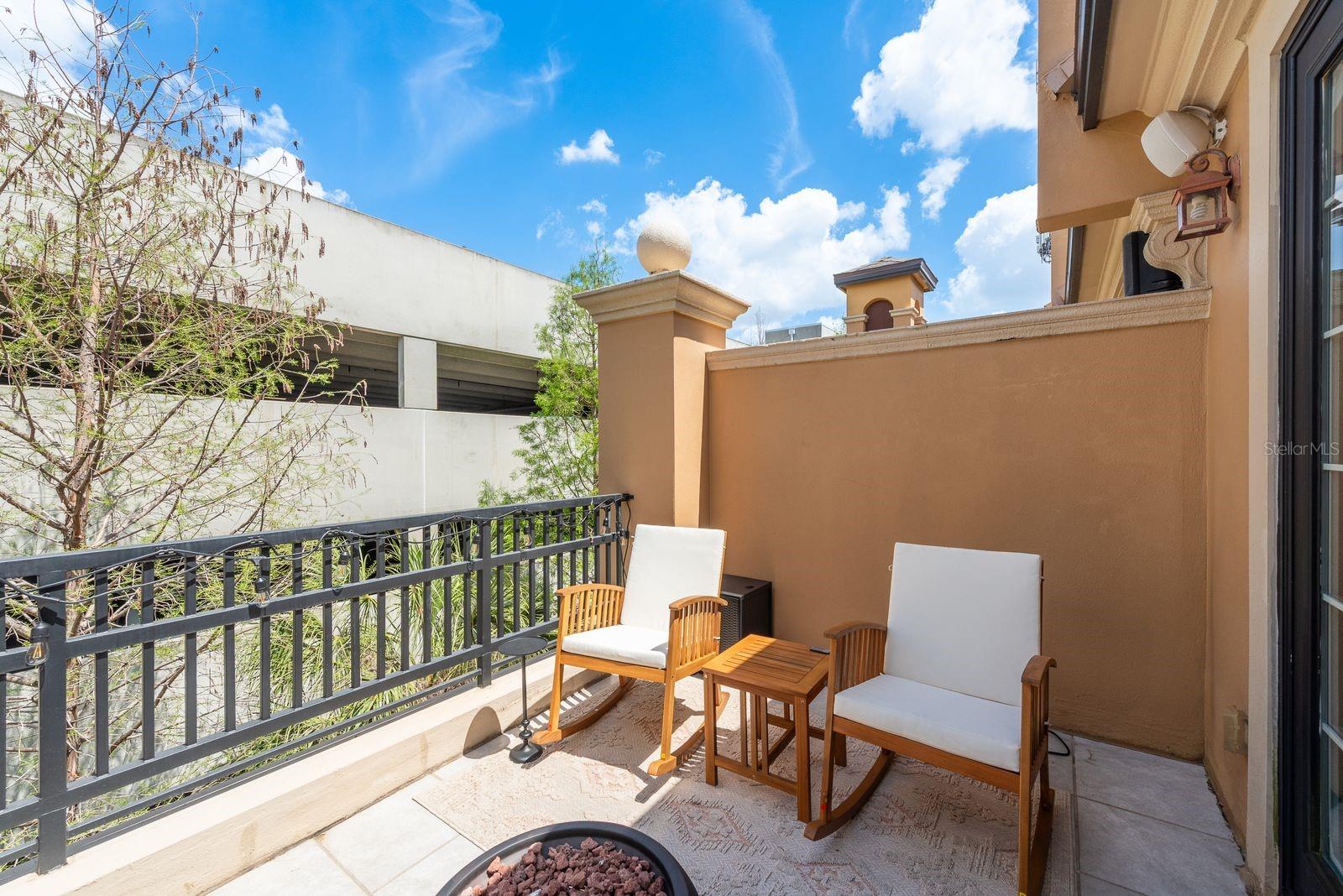 Image 21 of 30 For 2221 Soho Bay Court