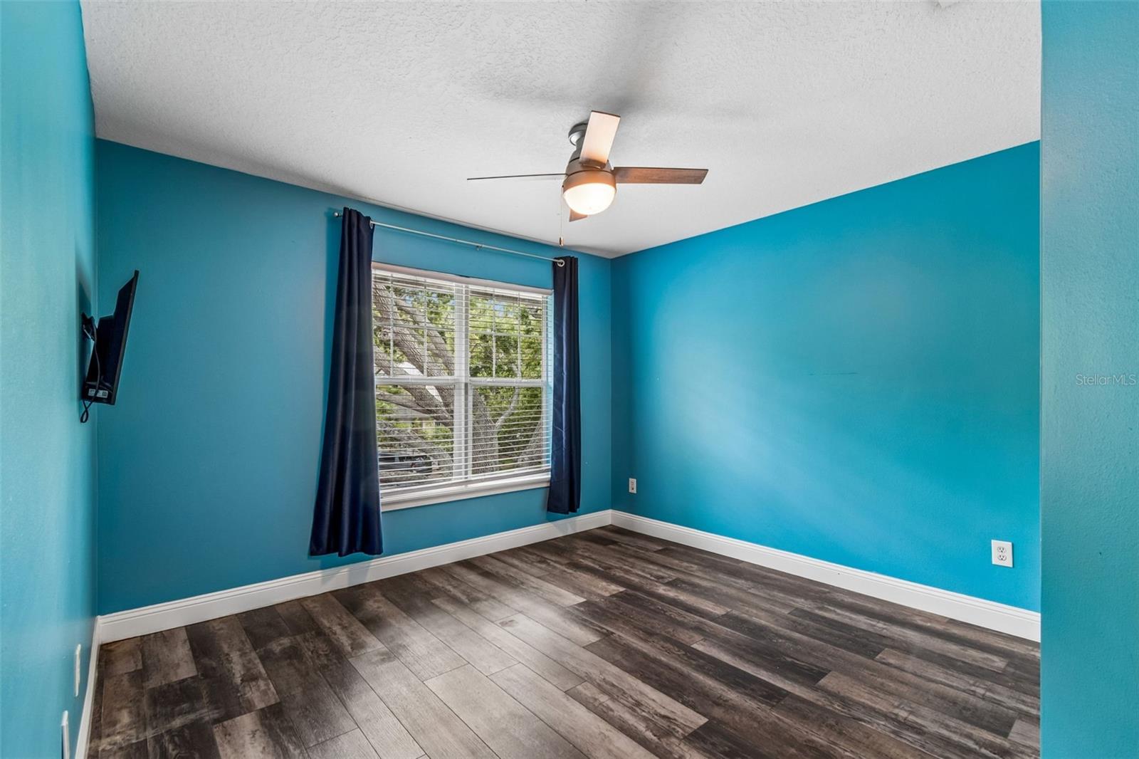 Image 27 of 43 For 2805 Southpointe Lane