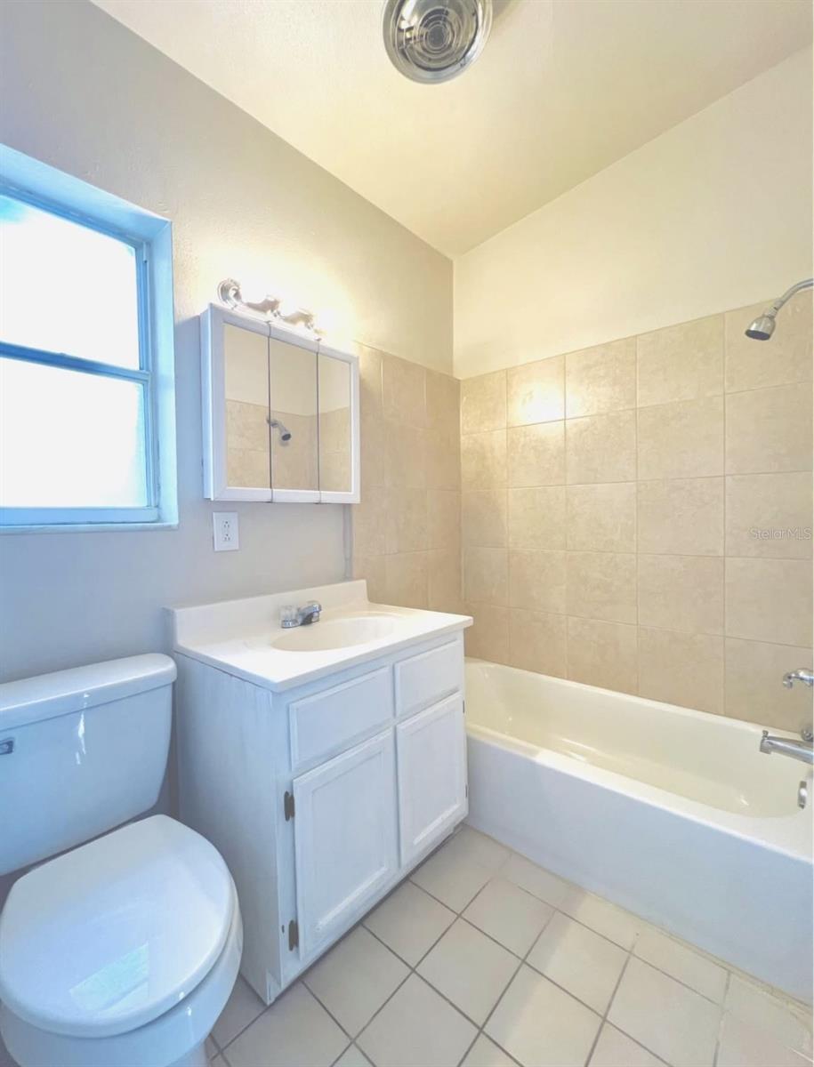 Image 7 of 11 For 1246 Newhope Road