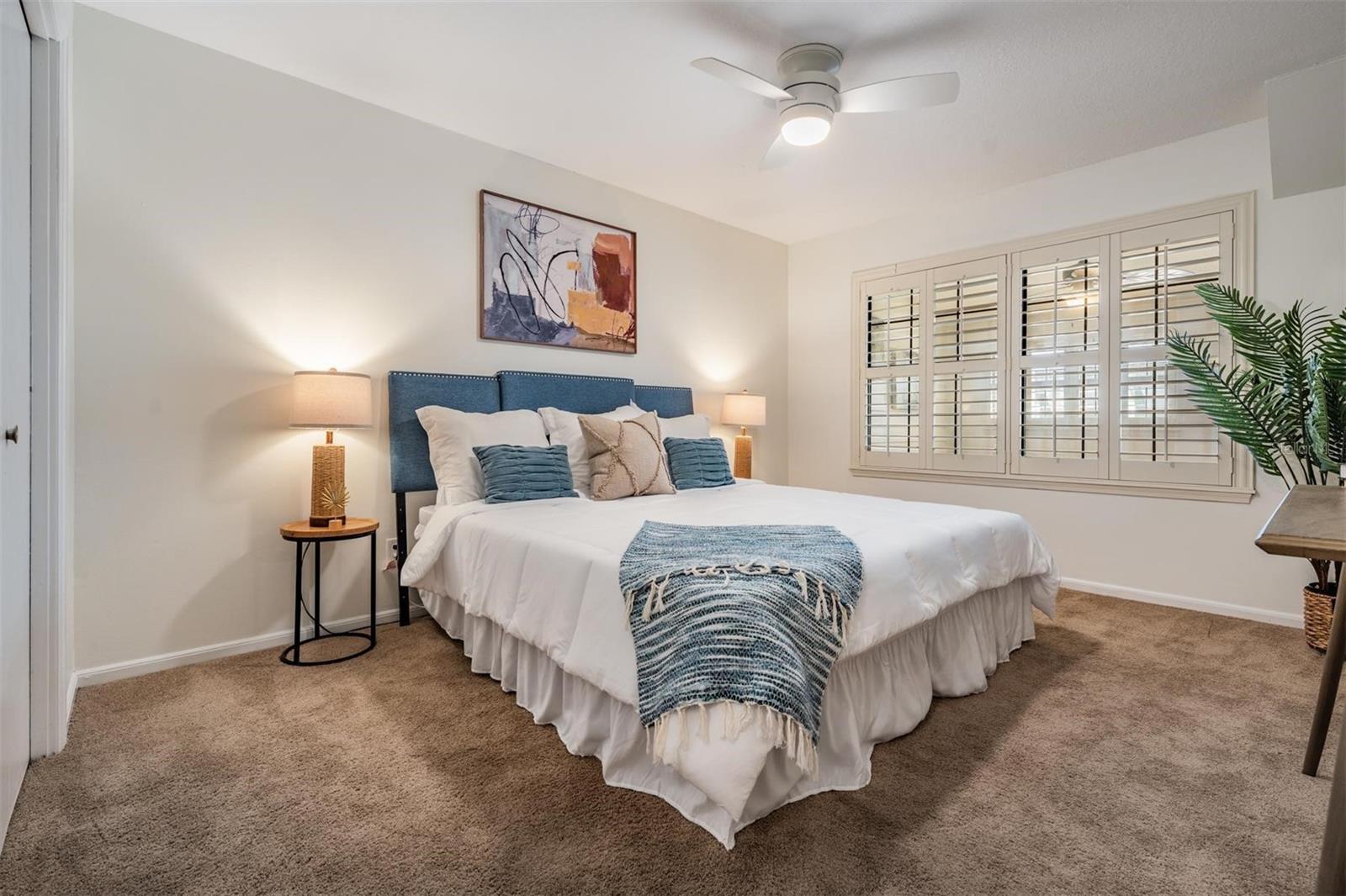 Image 19 of 25 For 14818 Winding Creek Court