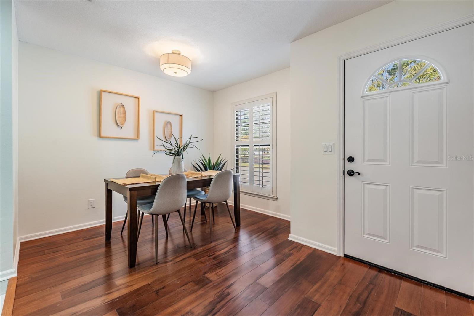 Image 7 of 25 For 14818 Winding Creek Court