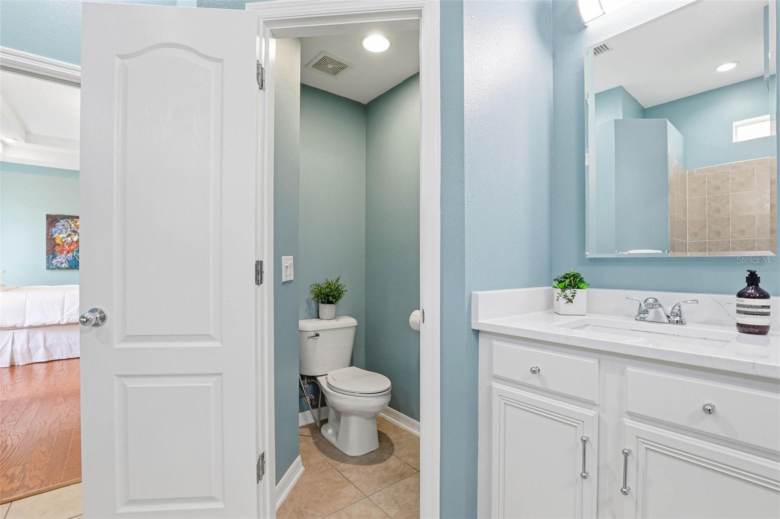 Listing photo id 36 for 8123 Camella Lane