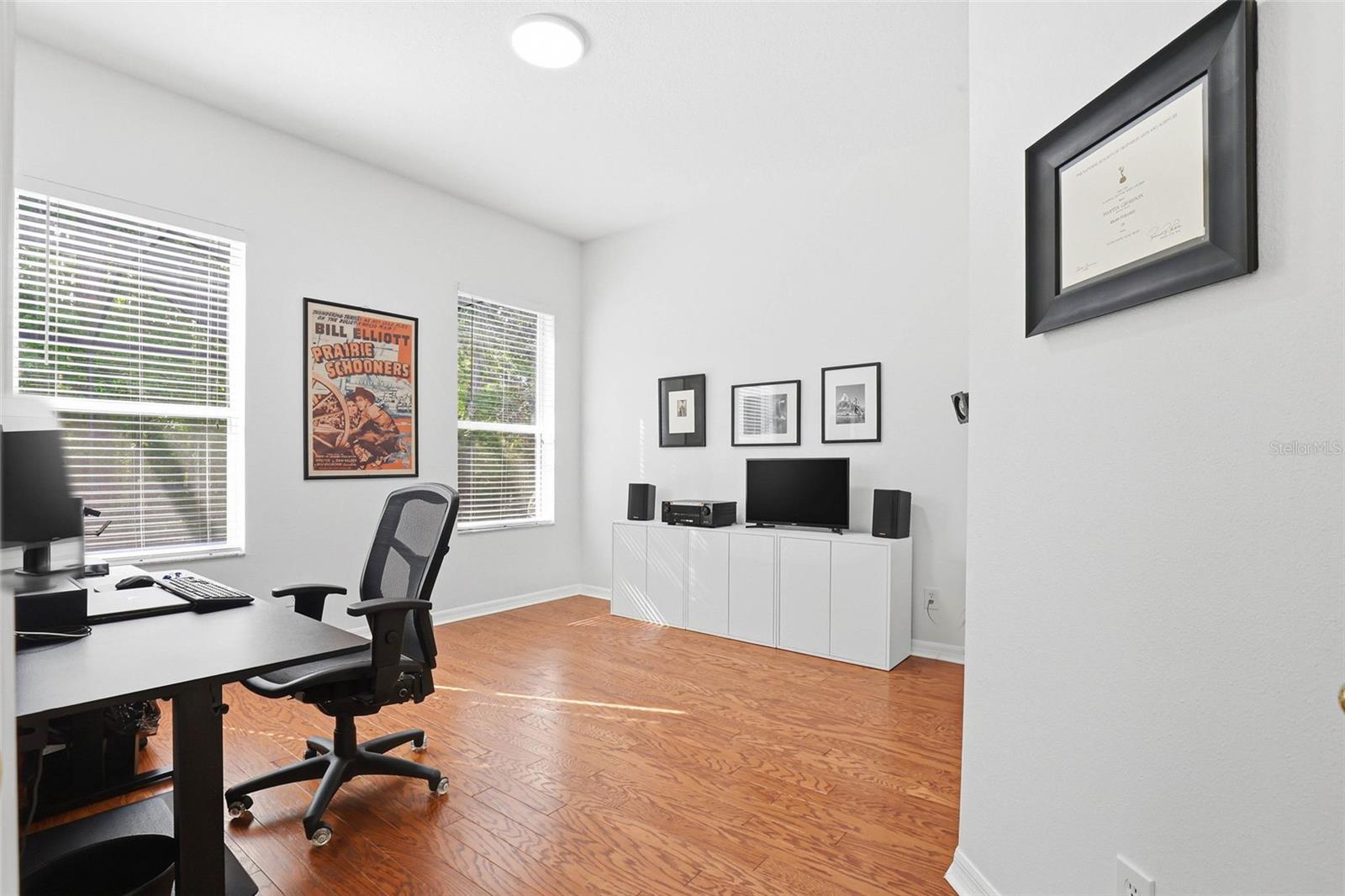 Listing photo id 48 for 8123 Camella Lane