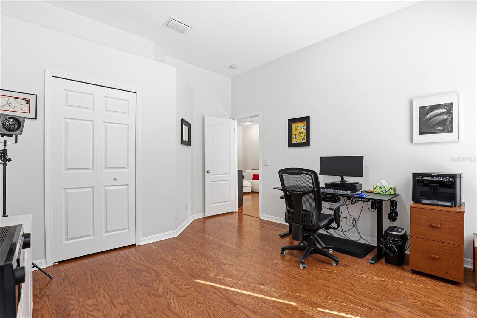 Listing photo id 51 for 8123 Camella Lane