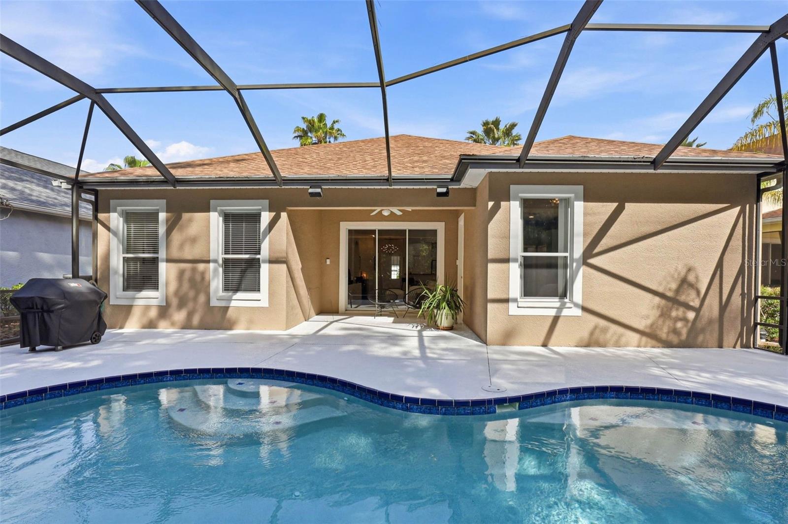 Listing photo id 60 for 8123 Camella Lane