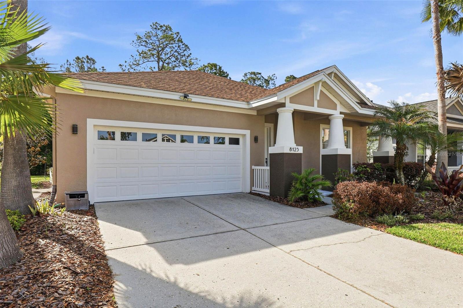 Listing photo id 68 for 8123 Camella Lane