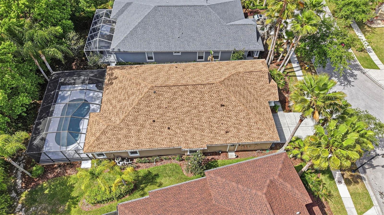 Listing photo id 72 for 8123 Camella Lane