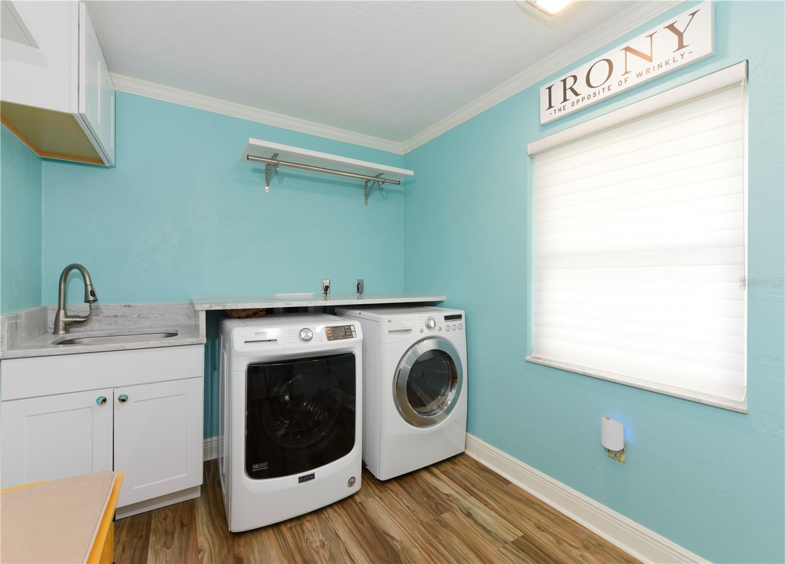 Image 23 of 30 For 1800 Liesl Drive E