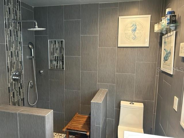 Image 14 of 32 For 6332 11th Avenue S