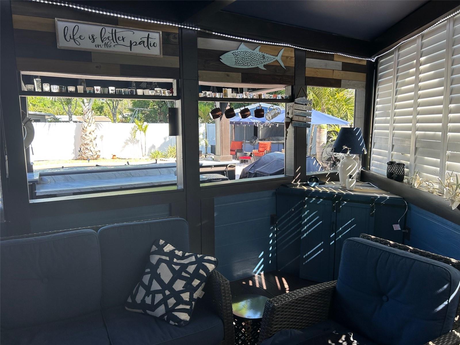 Image 21 of 32 For 6332 11th Avenue S