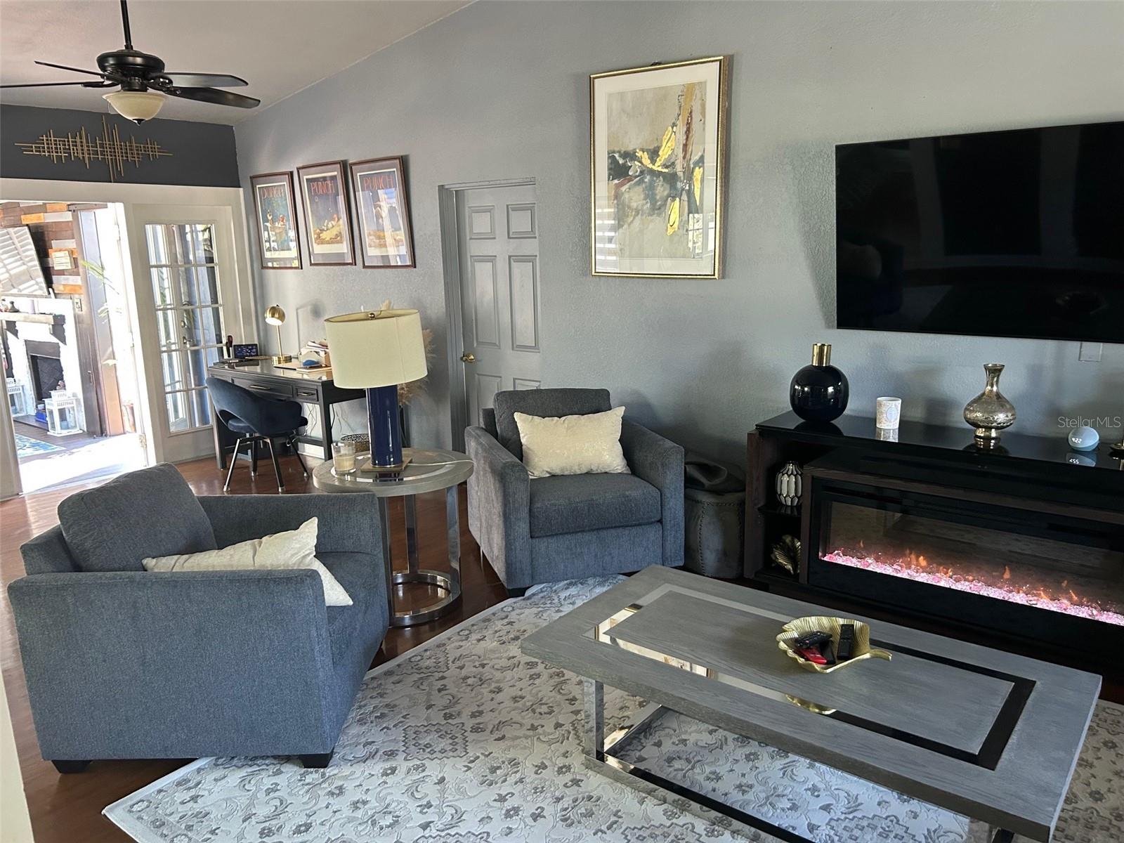 Image 8 of 32 For 6332 11th Avenue S