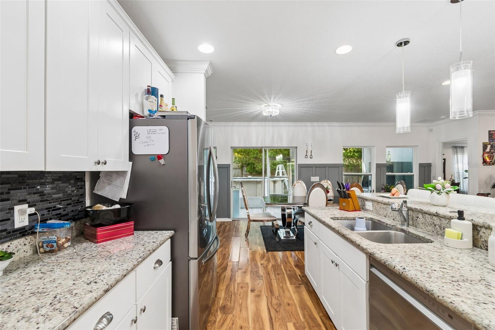 Image 11 of 35 For 13046 Linden Drive