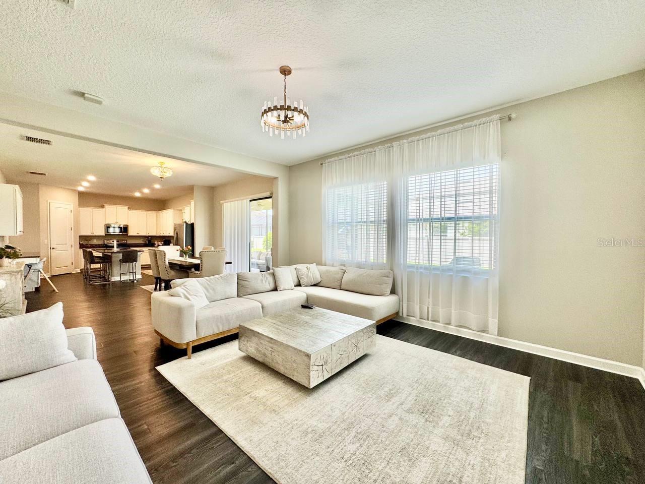 Image 7 of 45 For 2854 Hilliard Drive