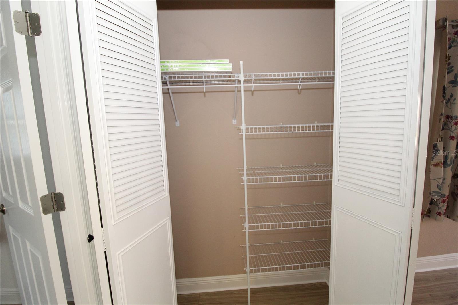 Image 13 of 38 For 2202 Clubhouse Drive 187