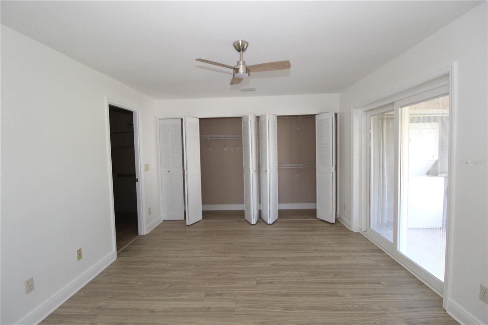 Image 17 of 38 For 2202 Clubhouse Drive 187