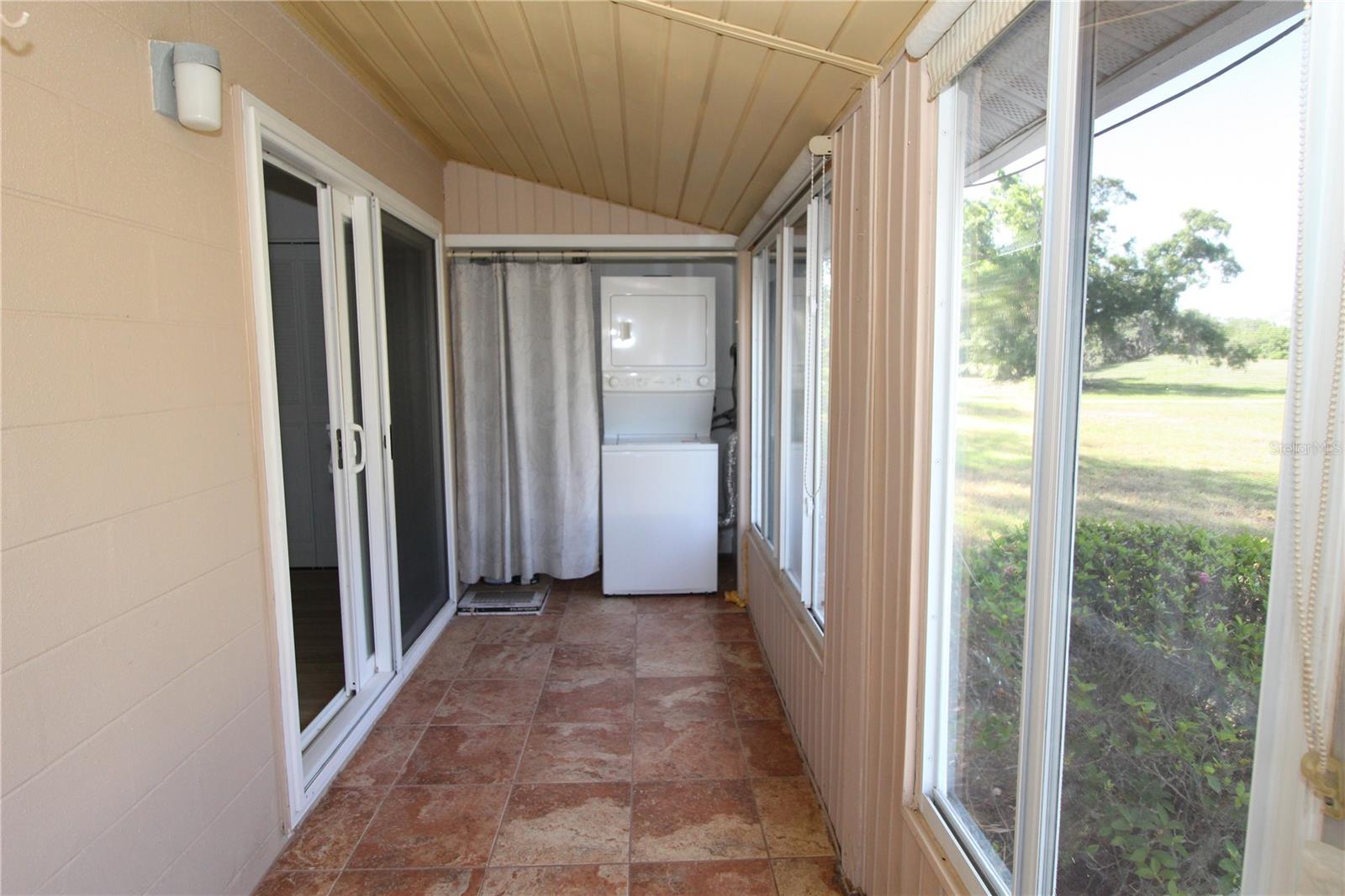 Image 24 of 38 For 2202 Clubhouse Drive 187