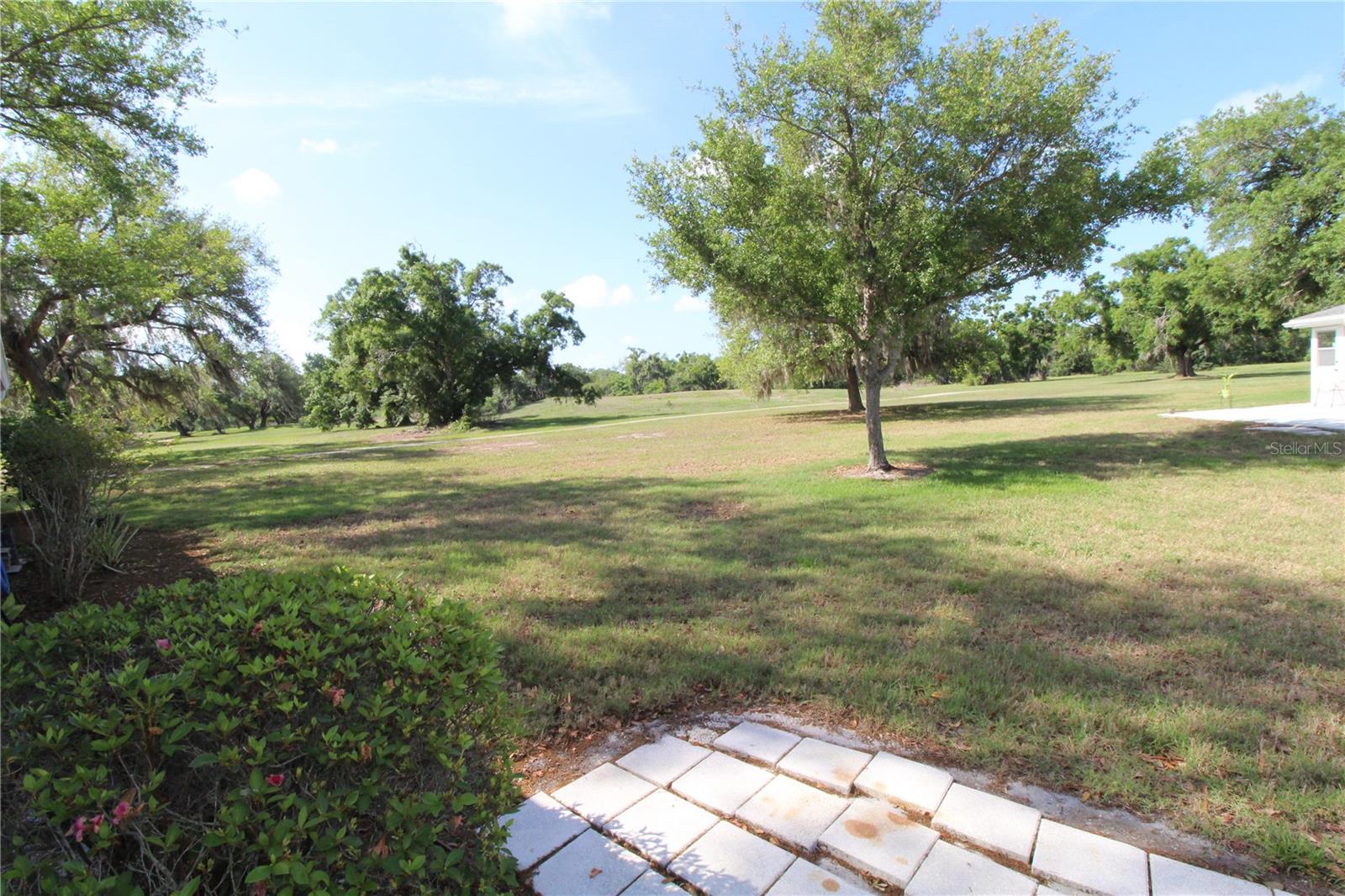 Image 25 of 38 For 2202 Clubhouse Drive 187