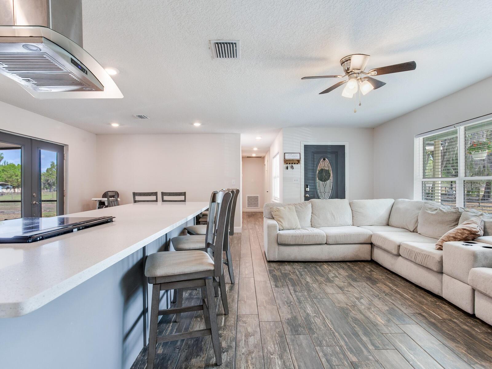 Listing photo id 11 for 9819 Allen Road