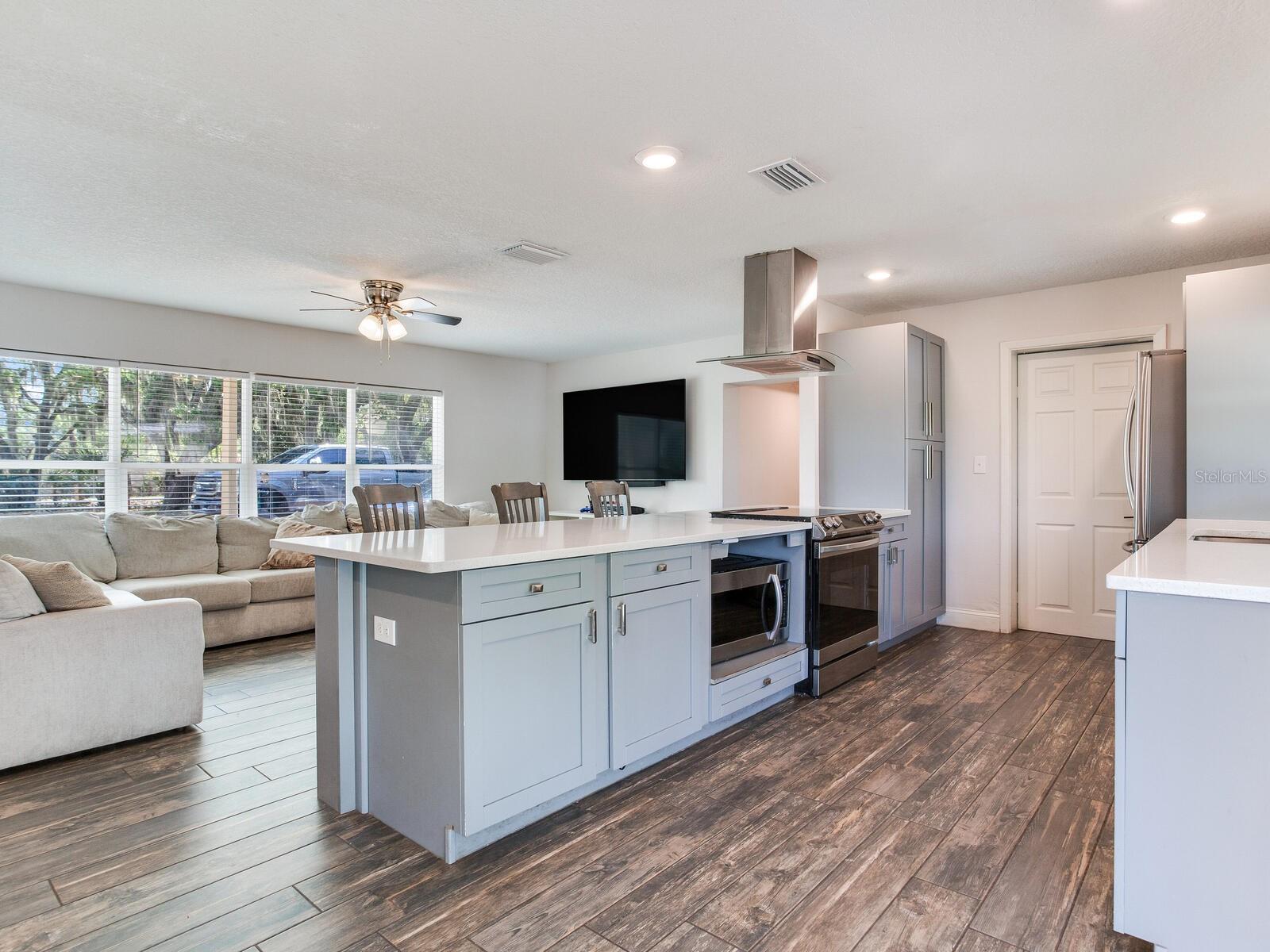 Listing photo id 20 for 9819 Allen Road