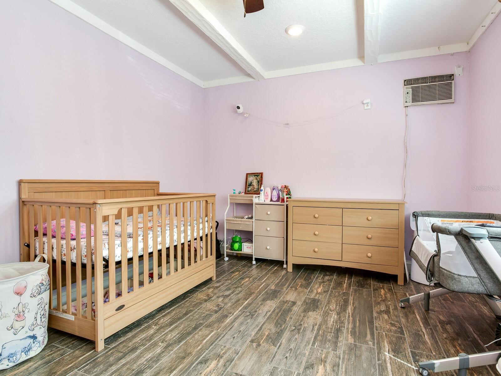 Listing photo id 22 for 9819 Allen Road