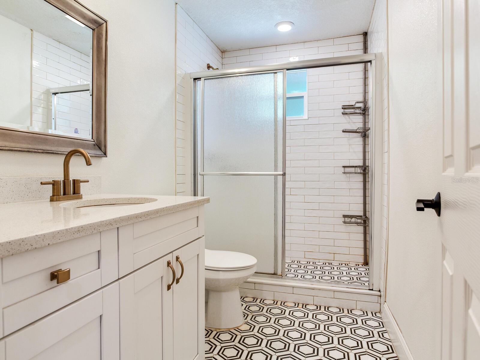 Listing photo id 23 for 9819 Allen Road