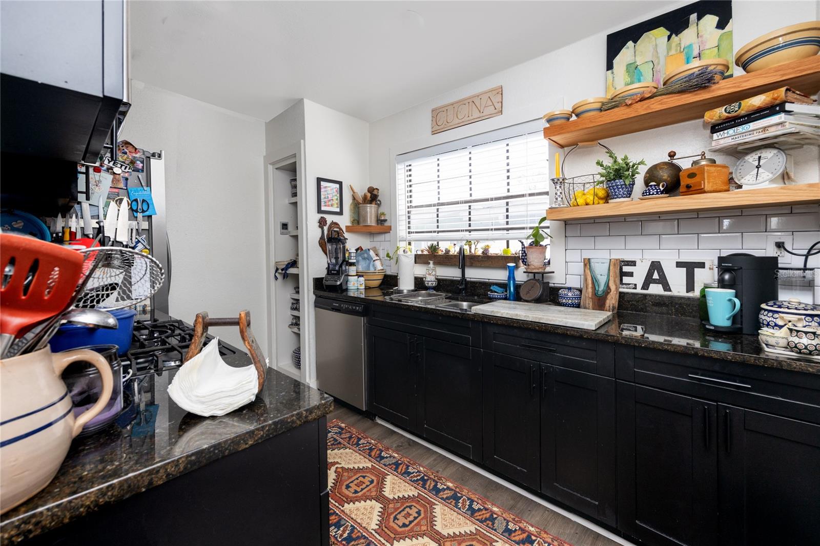 Image 8 of 23 For 1020 Rome Avenue A