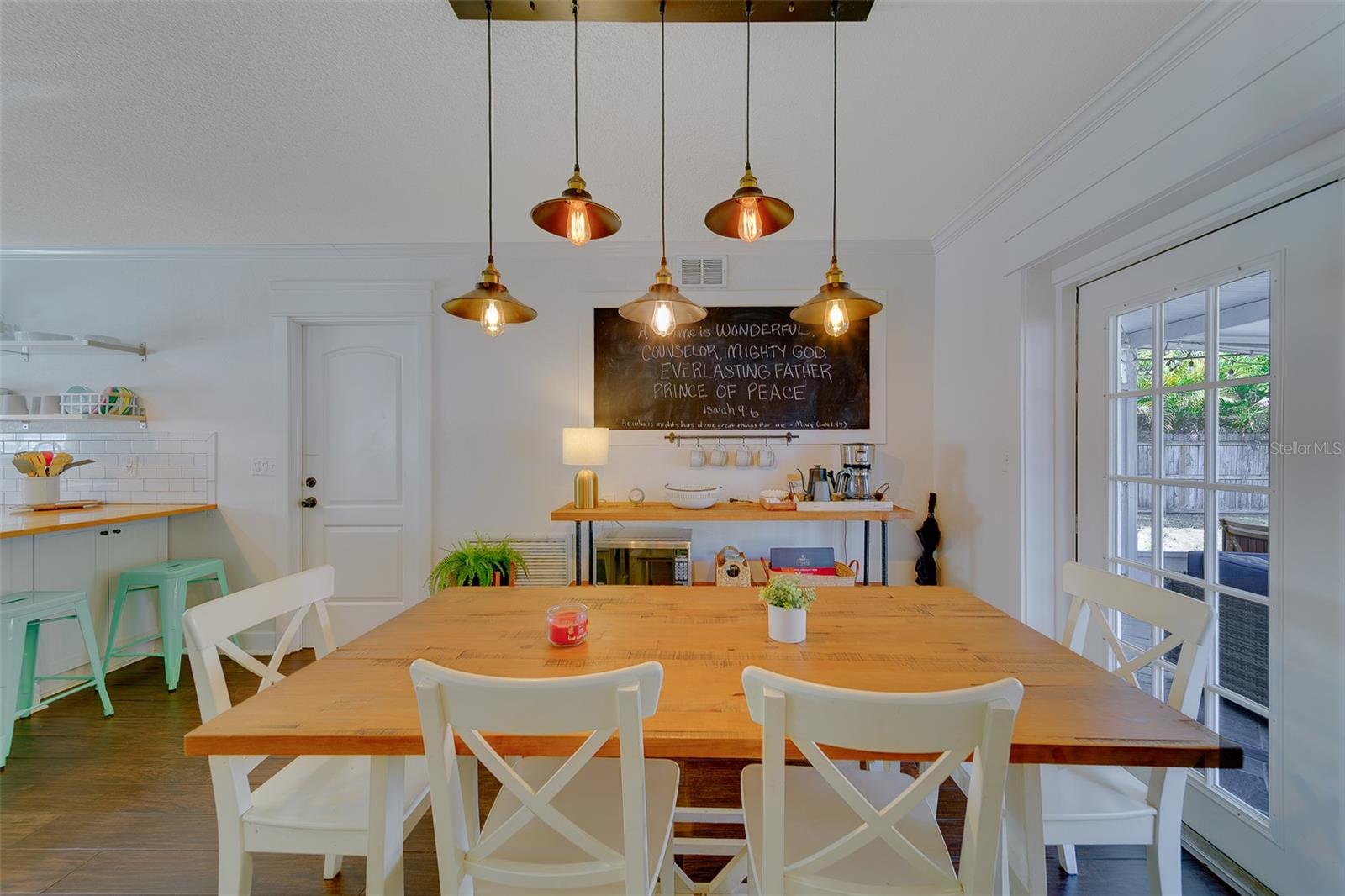 Image 11 of 58 For 14984 Newport Road