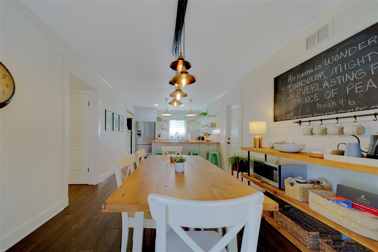 Image 12 of 58 For 14984 Newport Road