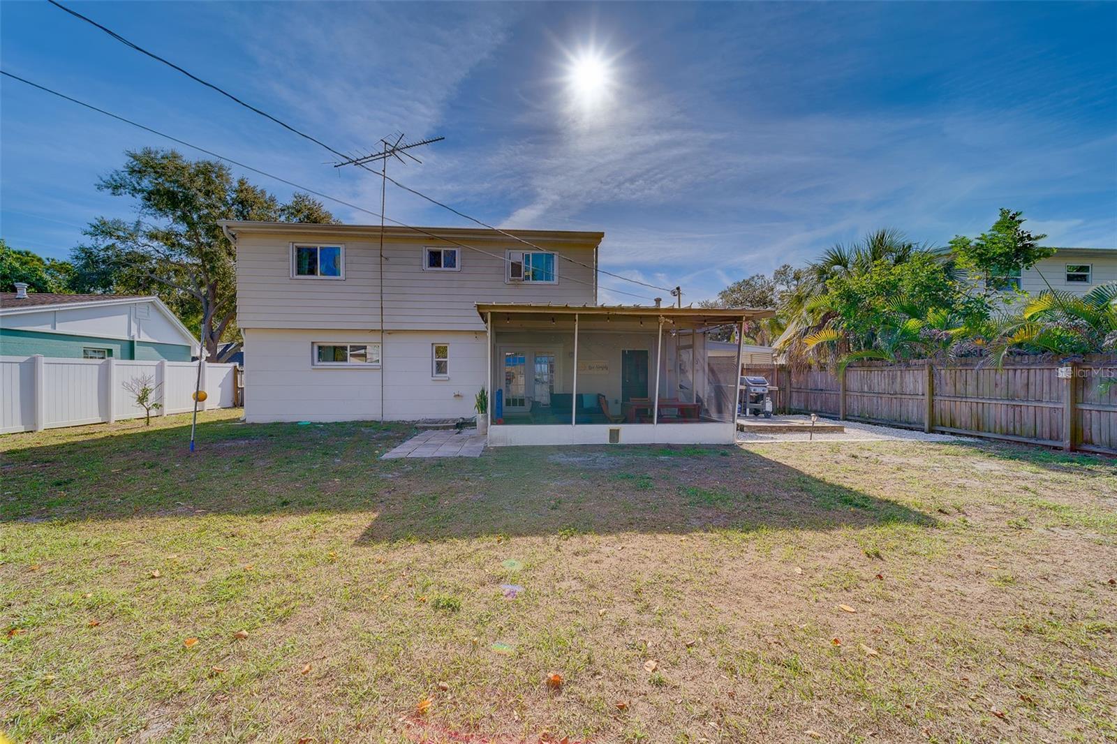 Image 48 of 58 For 14984 Newport Road