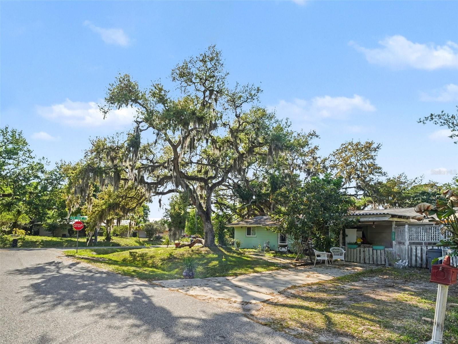 Image 17 of 17 For 5301 Angeles Avenue