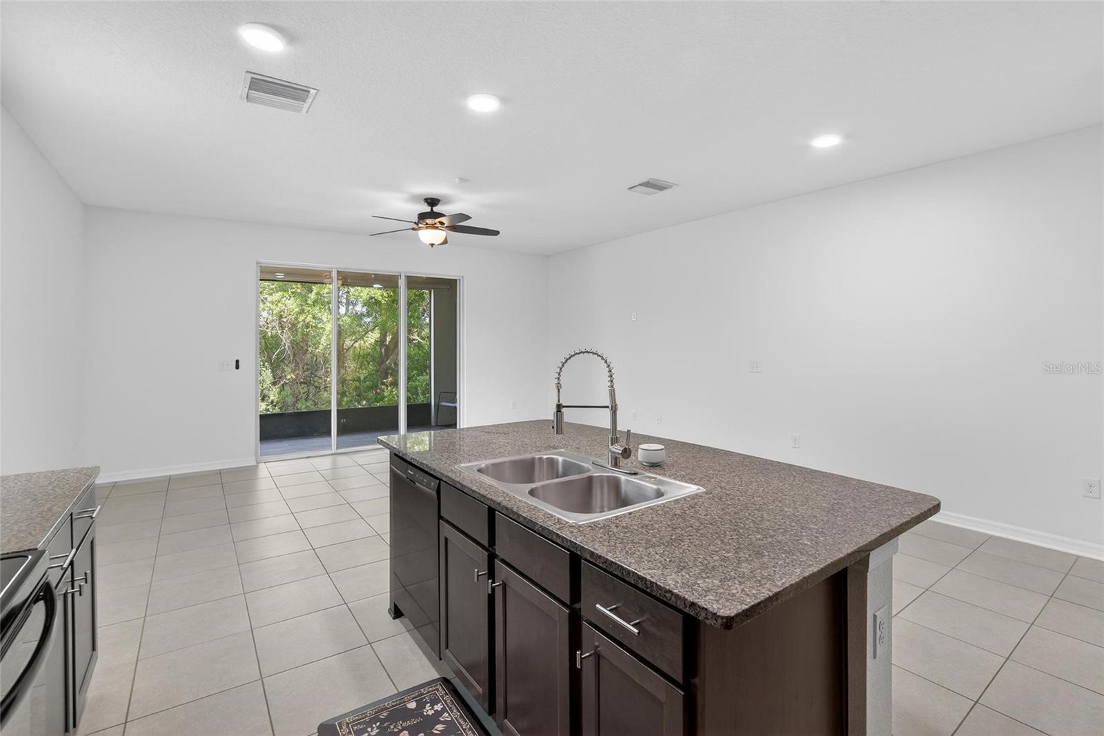 Image 18 of 57 For 6946 Breezy Palm Drive