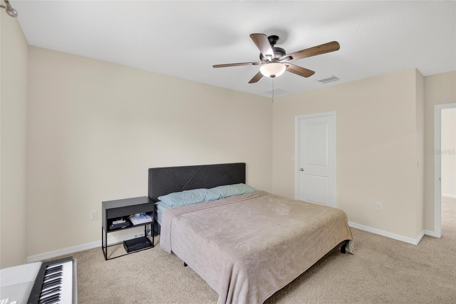 Image 31 of 57 For 6946 Breezy Palm Drive