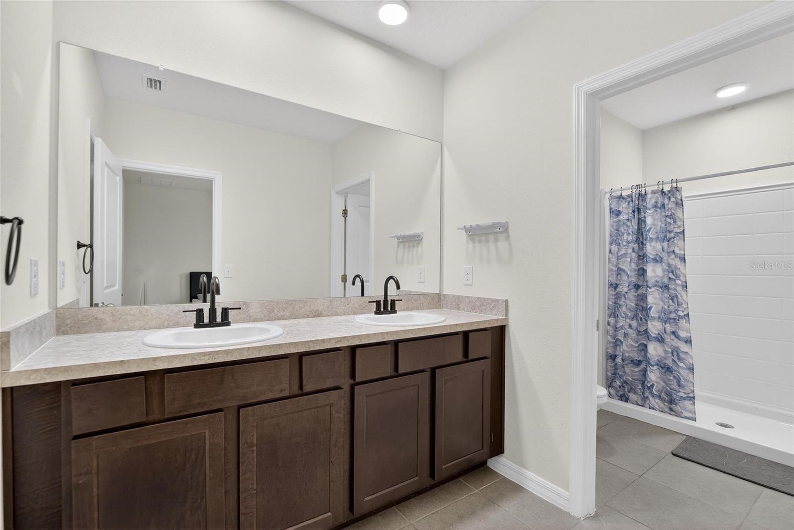 Image 34 of 57 For 6946 Breezy Palm Drive