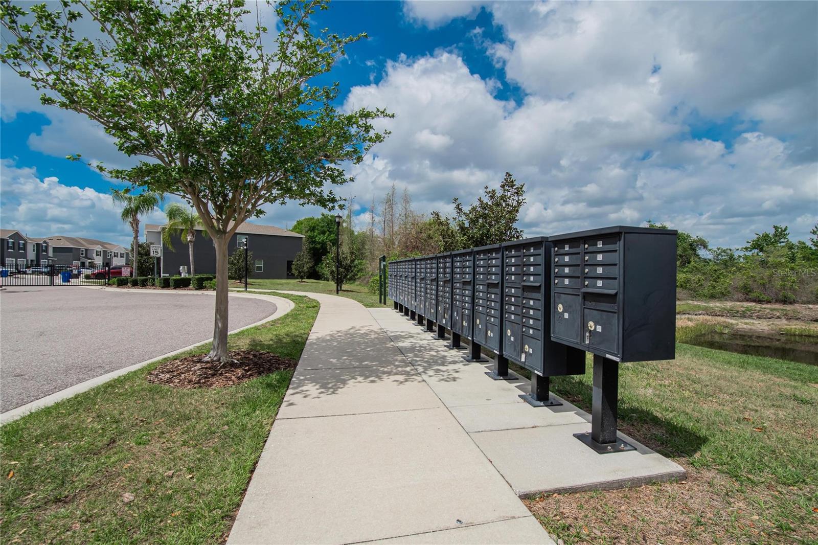 Image 47 of 57 For 6946 Breezy Palm Drive