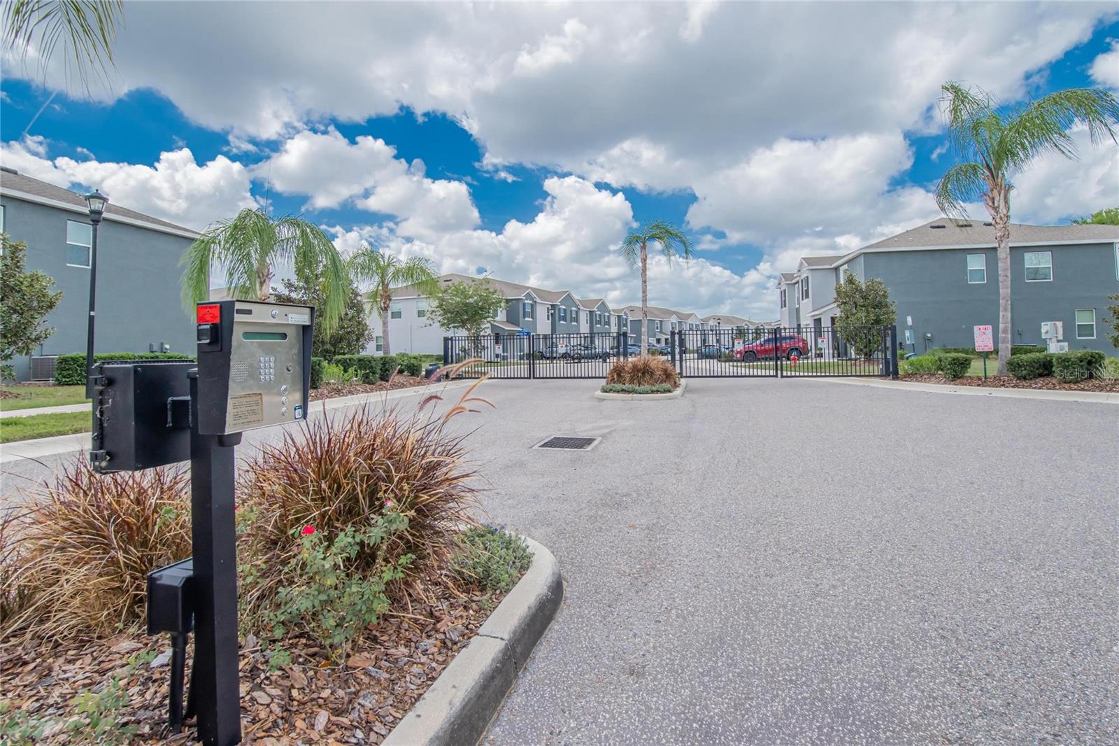 Image 50 of 57 For 6946 Breezy Palm Drive