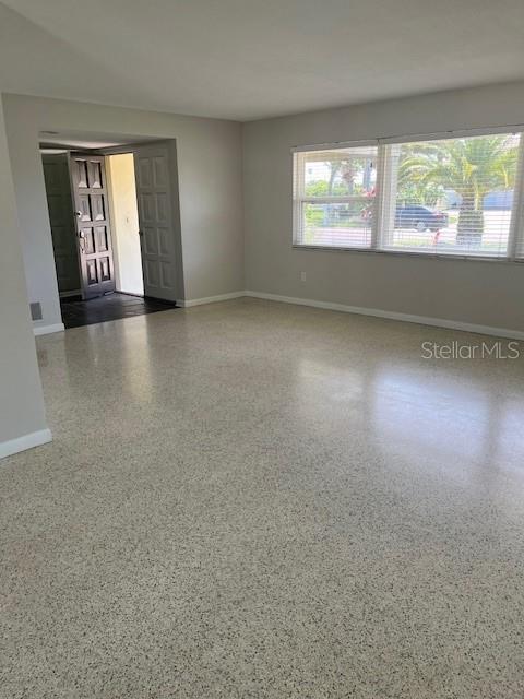 Image 2 of 19 For 1910 Bayshore Drive