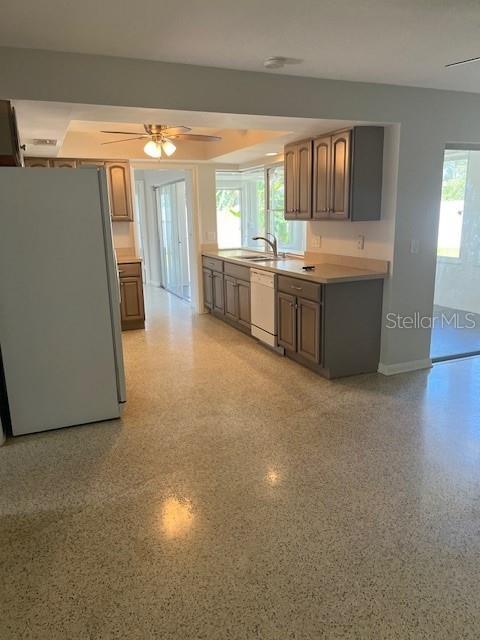 Image 8 of 19 For 1910 Bayshore Drive