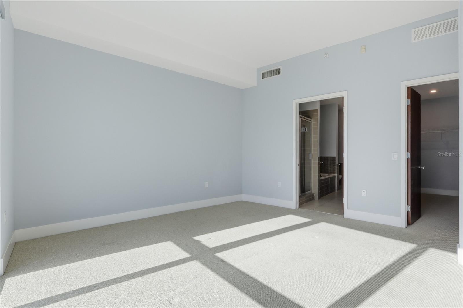 Image 12 of 32 For 111 12th Street 1811