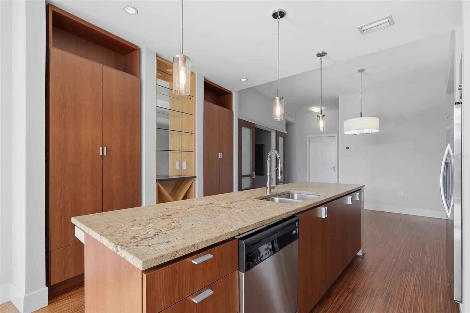 Image 7 of 32 For 111 12th Street 1811