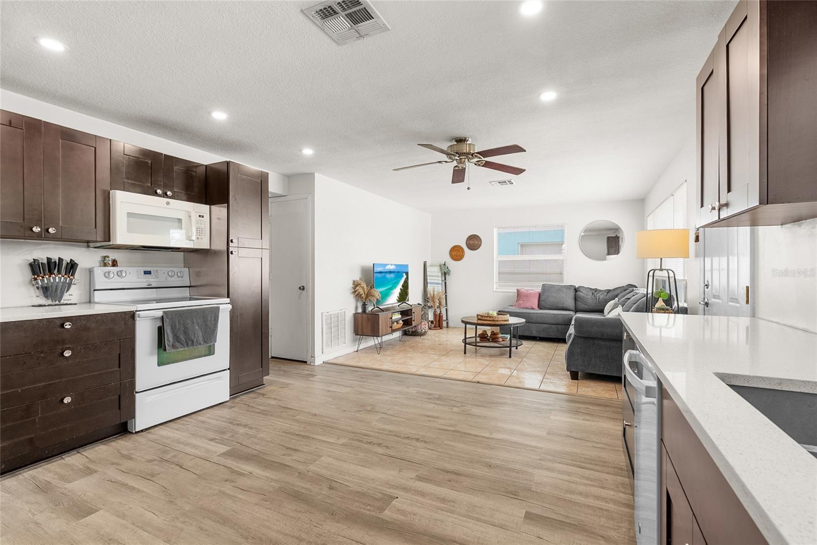 Image 10 of 35 For 4040 68th Avenue N